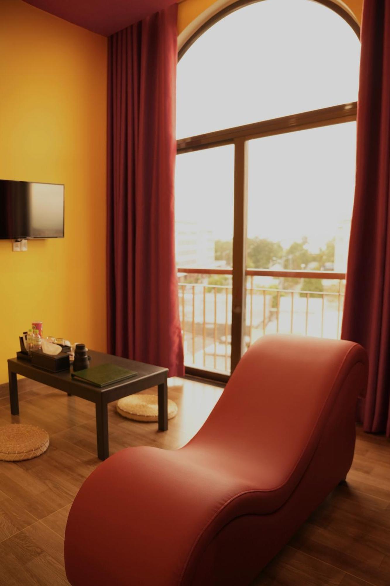 Tuyet Suong Hotel Quảng Ngãi Exterior foto