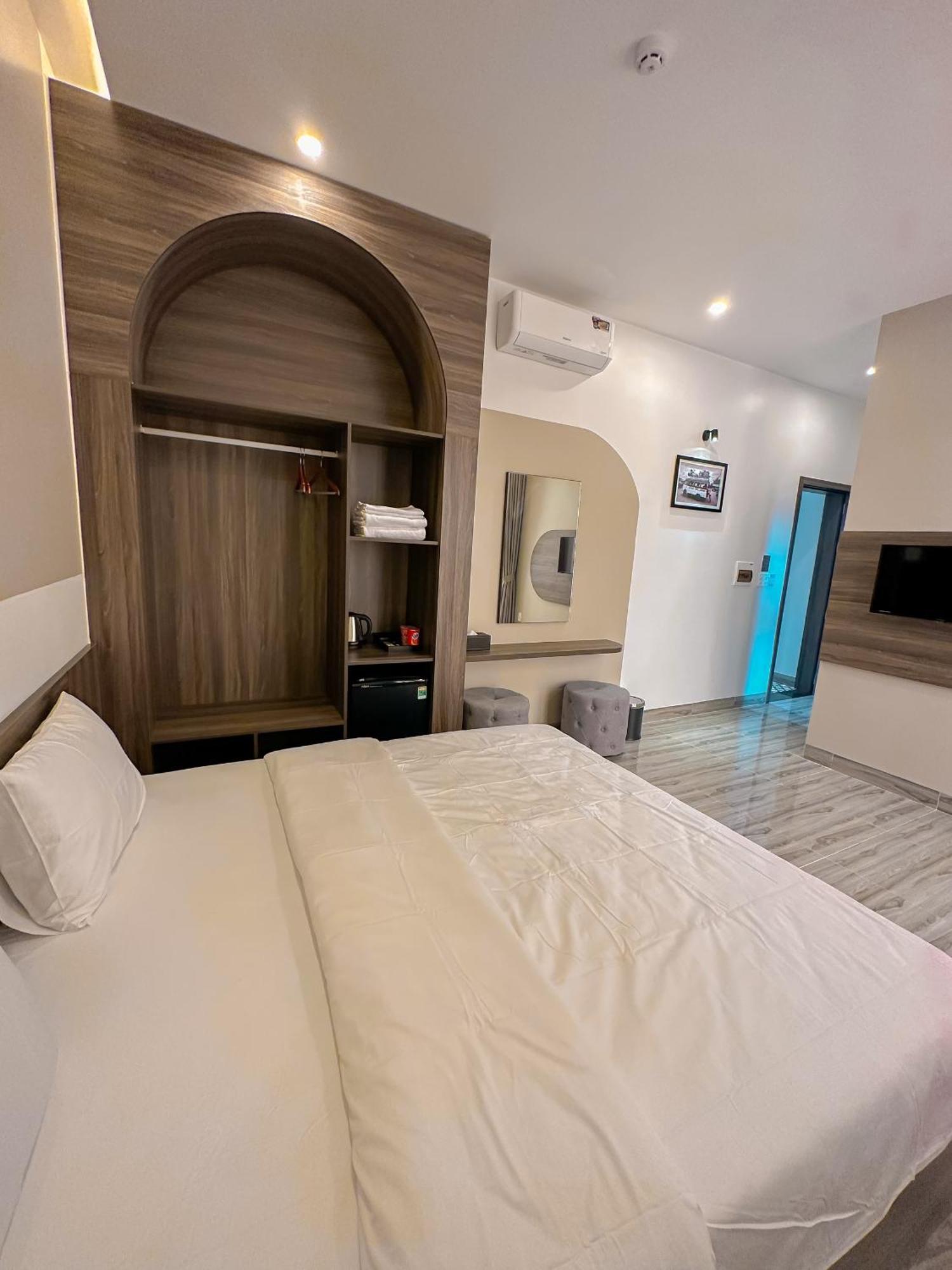 Tuyet Suong Hotel Quảng Ngãi Exterior foto