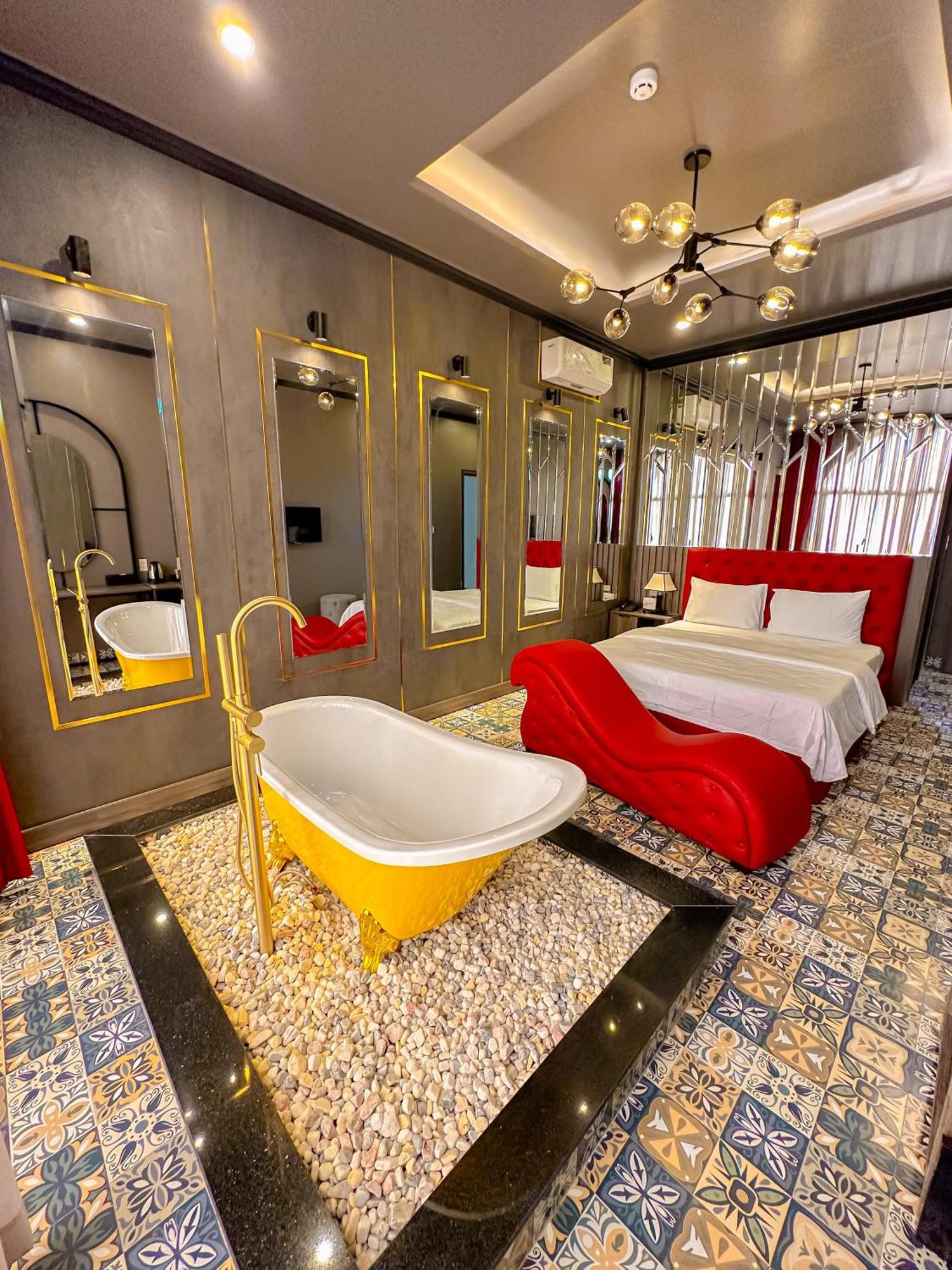 Tuyet Suong Hotel Quảng Ngãi Exterior foto